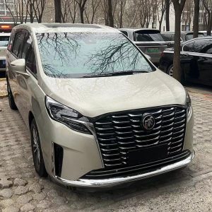 7-seater Buick GL8-ES new model 653